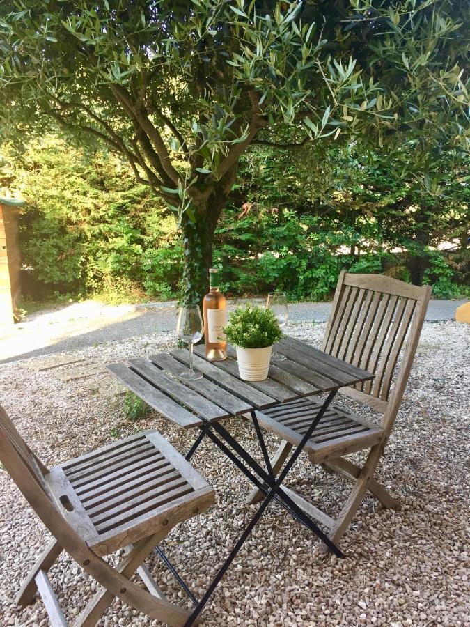 Confort Avec Parking Et Terrasse A Village Apartment Èze